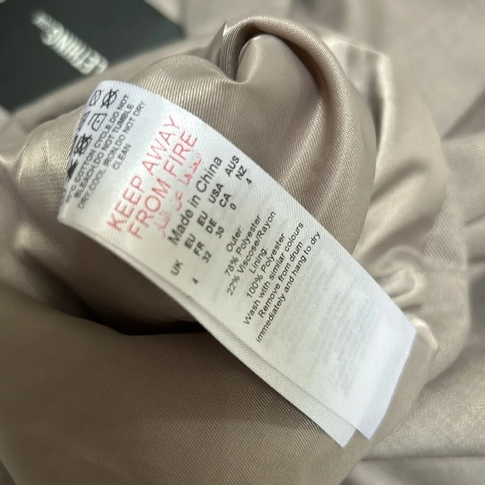 PrettyLittleThing womens taupe oversized sleeveless blazer vest 0 NWT suiting - Picture 8 of 8